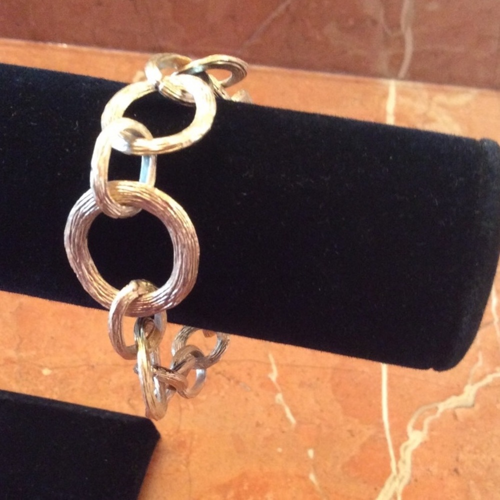 Textured Link Bracelet